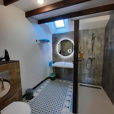 Le Petit Moulin Rouge, B&b, Sdb En-suite, Parking Privé Gratuit