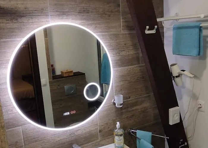 Le Petit Moulin Rouge, B&b, Sdb En-suite, Parking Prive Gratuit Beauvoir (Manche)